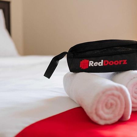 Reddoorz Plus @ Libaong Panglao Bohol Kültér fotó